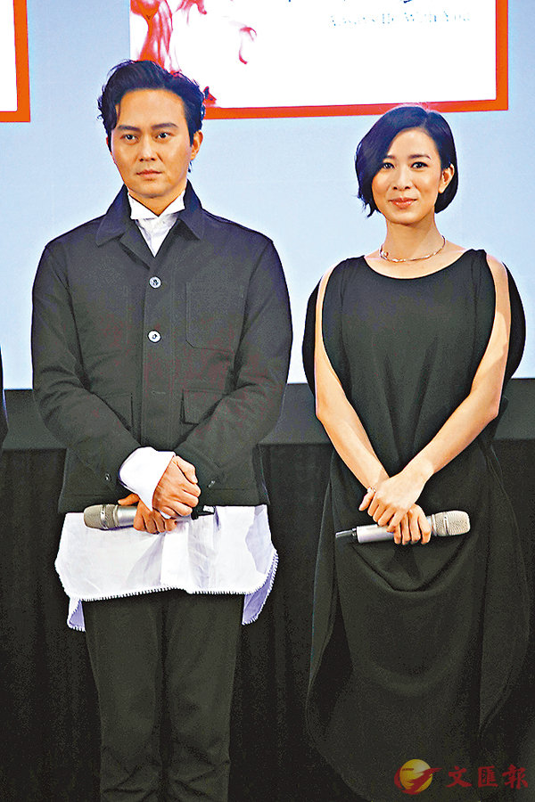■張智霖(左)近來發福了不少;旁為佘詩曼。劉國權 攝