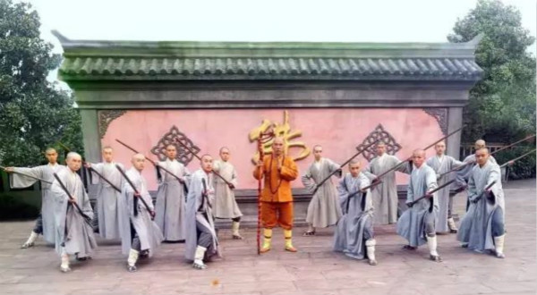 释咖康挑战武术狂人徐晓冬 要为中国传统武术正名