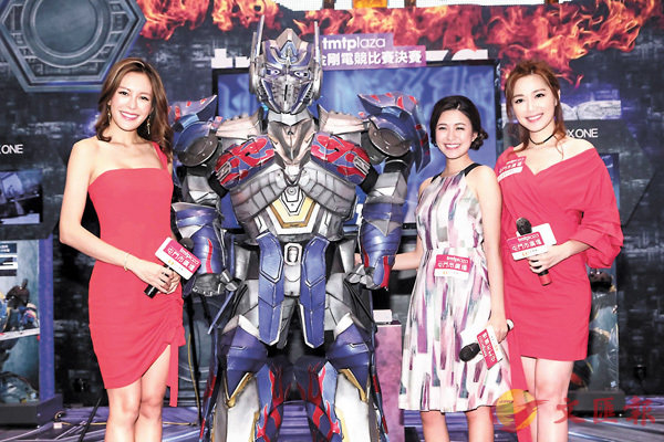 ■(左起)張曦雯、江嘉敏、湯洛雯三大女神出席遊戲活動,談及工作與感情狀況。